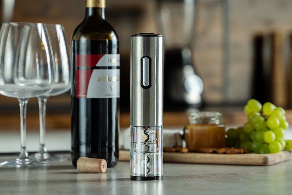 Электрический штопор с ножом для фольги Wine Diesel, серебристый заказать под нанесение логотипа